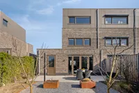 Apollovlinder 17, Terneuzen
