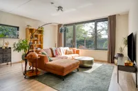 Muntmeester 149, Uden