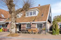 Oude Pastoriestraat 1, Enter