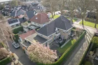 Platanenplein 10, Vriezenveen