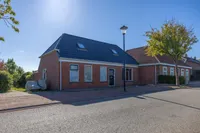 Stadsweg 12, Lauwerzijl