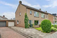 Fortrapastraat 58, 's-gravenpolder
