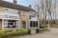 Hazenbos 55, Halsteren