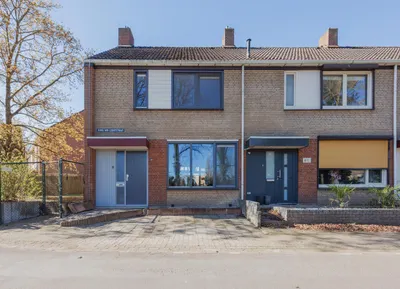 Burg van Leentstraat 68, 5971AJ, Grubbenvorst, Limburg