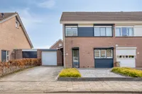 Roofvogelstraat 46, Heinkenszand