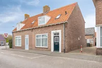 Van Voorthuijsenstraat 3, Domburg