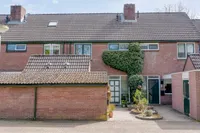 de Meibree 8, Raalte