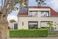 Seringestraat 11, 's-gravenpolder