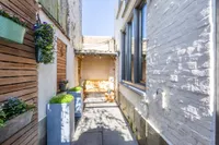 Rozemarijnstraat 24, Ijzendijke