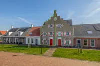 Dwinger 12, Blauwestad