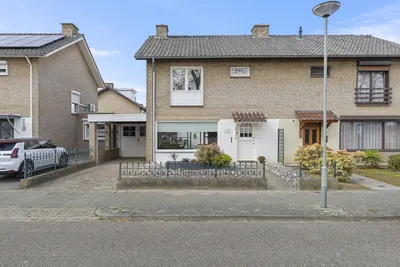 Doctor Beckersstraat 134, 6191DE, Beek, Limburg