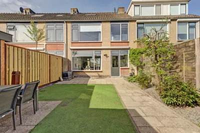 Leeuwerikstraat 3, 2964CA, Groot-ammers, Zuid-Holland