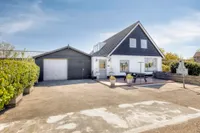 Middenweg 11, Nieuwerkerk