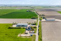 Middenweg 11, Nieuwerkerk