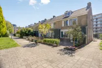 Madridplantsoen 2, Haarlem