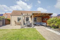 Steeland 8, Westdorpe