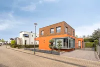Graveur 20, Uden