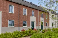 Vliegenbergdonk 47, Helmond