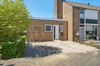 Burgemeester Verstraatenlaan 35, Beuningen Gld