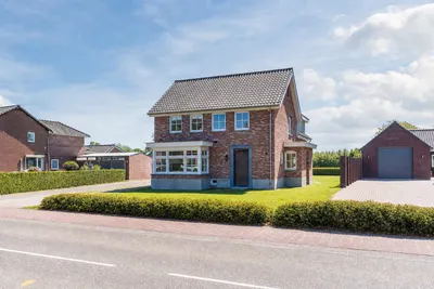 Dorpstraat 15, 5575AE, Luyksgestel, Noord-Brabant