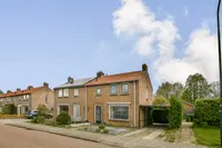 Oudland van Altenastraat 11, Sleeuwijk