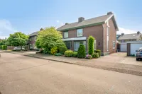 Wilhelminastraat 8, Beek