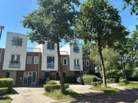 Kasteeltuin 6, Houten