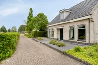 Simon Carmiggeltlaan 4, Kloetinge
