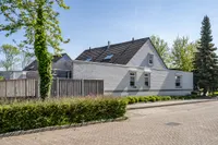 Hoenderveld 33, Bruchem