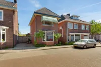 Van den Boschstraat 13, Enschede