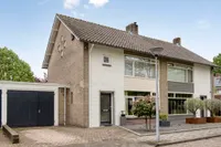 Kleefsestraat 5, Uden