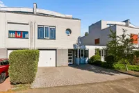 Leguaanstraat 6, Almere