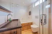 Sef van Megenlaan 25, Broekhuizen