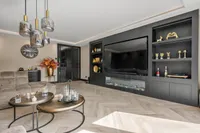 Fluweelmos 64, Houten