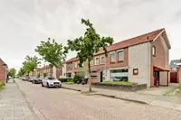 Monseigneur van Hooydonkstraat 39, Rijen