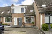 Koetshuis 8, Hardinxveld-giessendam