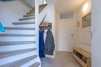 Hondsbroek 74, Born