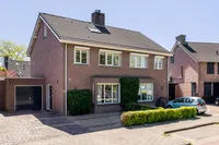 Middelhei 86, Veldhoven