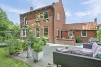 Commandeur Ravenstraat 1, Hoorn