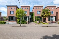 Henri Dunantlaan 8, Hellevoetsluis