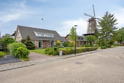 Christinestraat 7, 6658BL, Beneden-leeuwen, Gelderland