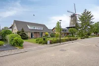 Christinestraat 7, Beneden-leeuwen