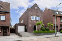 Prins Hendriklaan 37, Brunssum