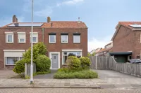 Ooststraat 27, Nieuwerkerk