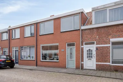Leeuwstraat 4, 4661KR, Halsteren, Noord-Brabant