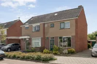 Van Lentestraat 19, Dalfsen