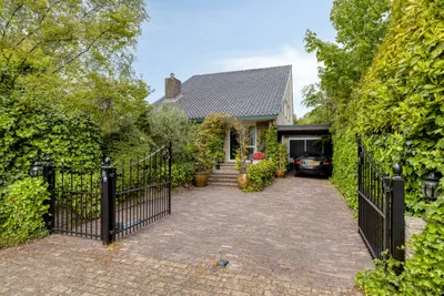 Oosterscheldelaan 15, 4328EX, Burgh-haamstede, Zeeland
