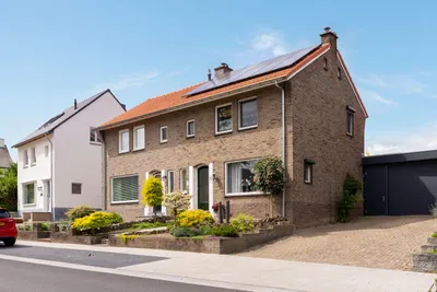 Bovenstraat 10, 6141CD, Limbricht, Limburg