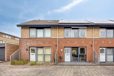 Lotte Beesestraat 3, 3207JK, Spijkenisse, Zuid-Holland
