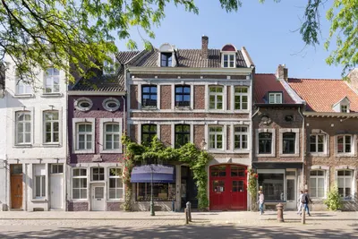 Hoogbrugstraat 16 A, 6221CR, Maastricht, Limburg